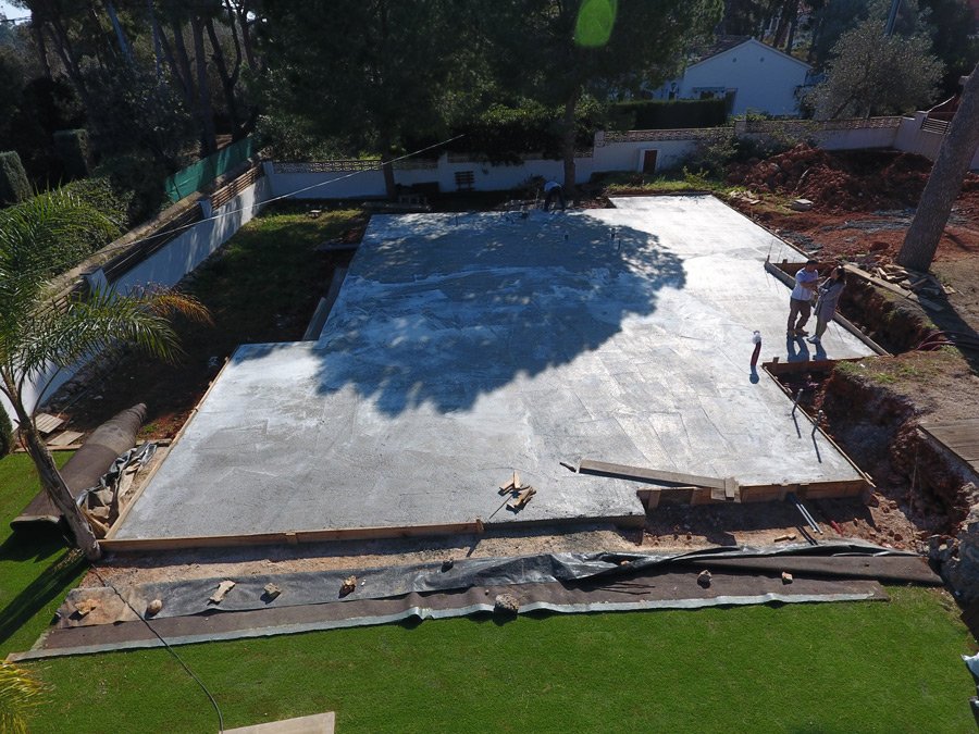 Casas eficientes y sostenibles construidas con módulos de entramado ligero de madera