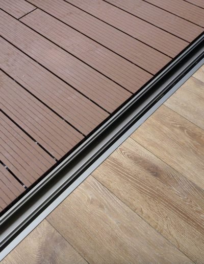 Casas eficientes y sostenibles construidas con módulos de entramado ligero de madera